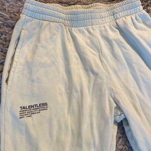 TALENTLESS sweatpants size MEDIUM